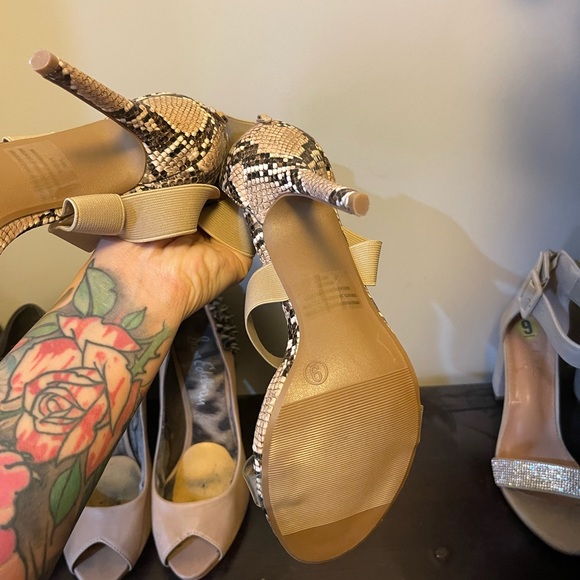 Snake print Sandals - never worn - Picture 3 of 3